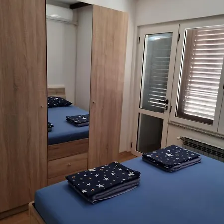 Apartment Ana